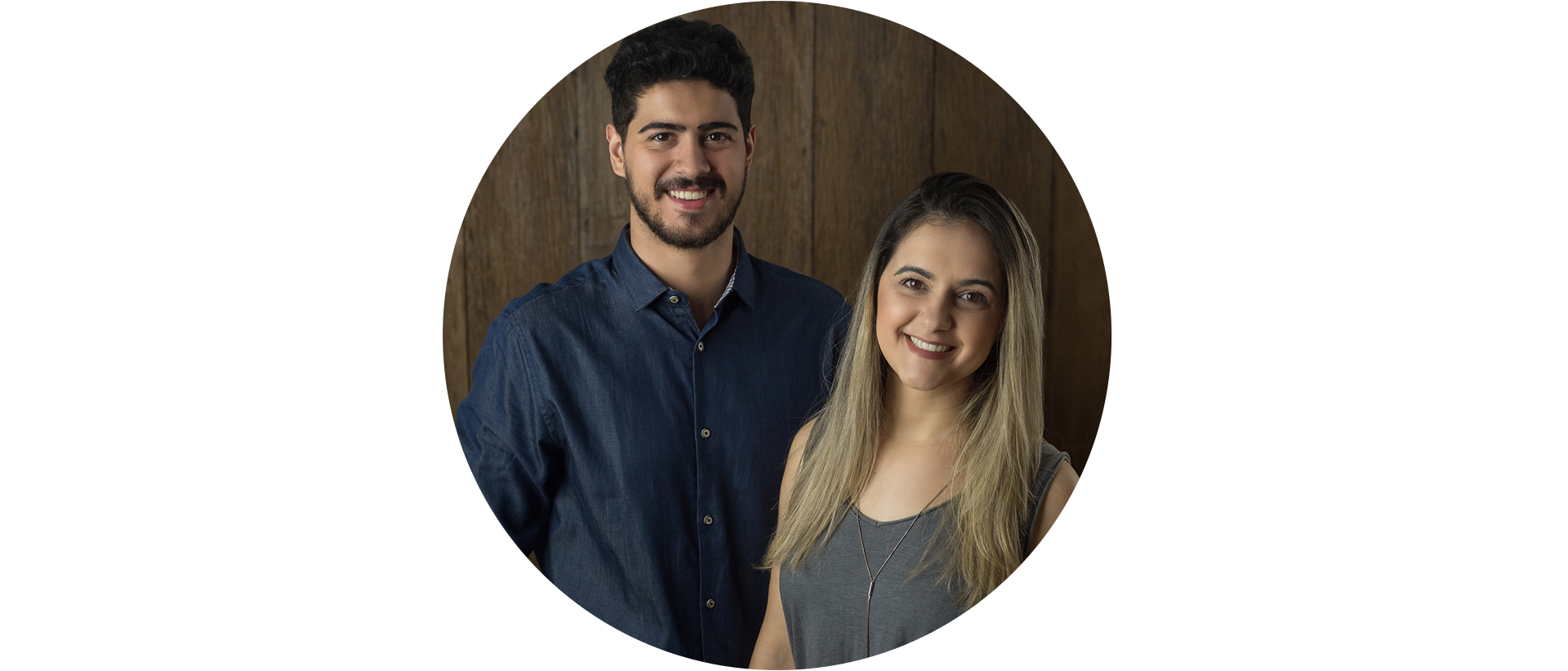 Sobre João e Marina Fotografia - Estúdio de fotografia especializado em Newborn, Gestantes e Famílias