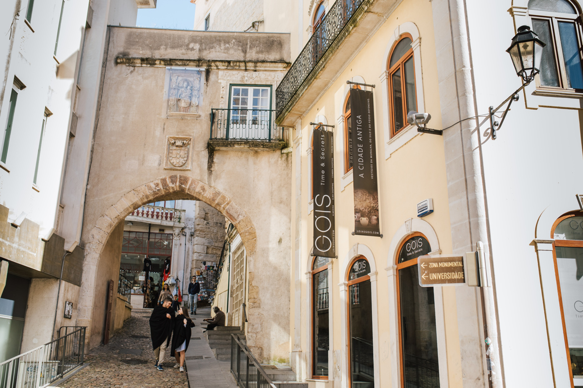 estudantes na cidade de Coimbra 