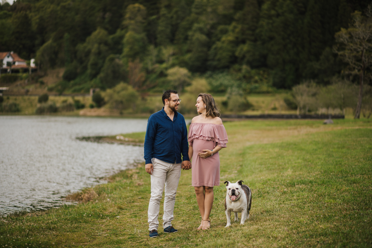Gravidez do Francisco nas furnas com o seu cão 