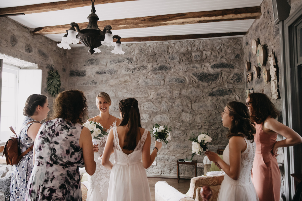 convidados da noiva no casamento em furnas 