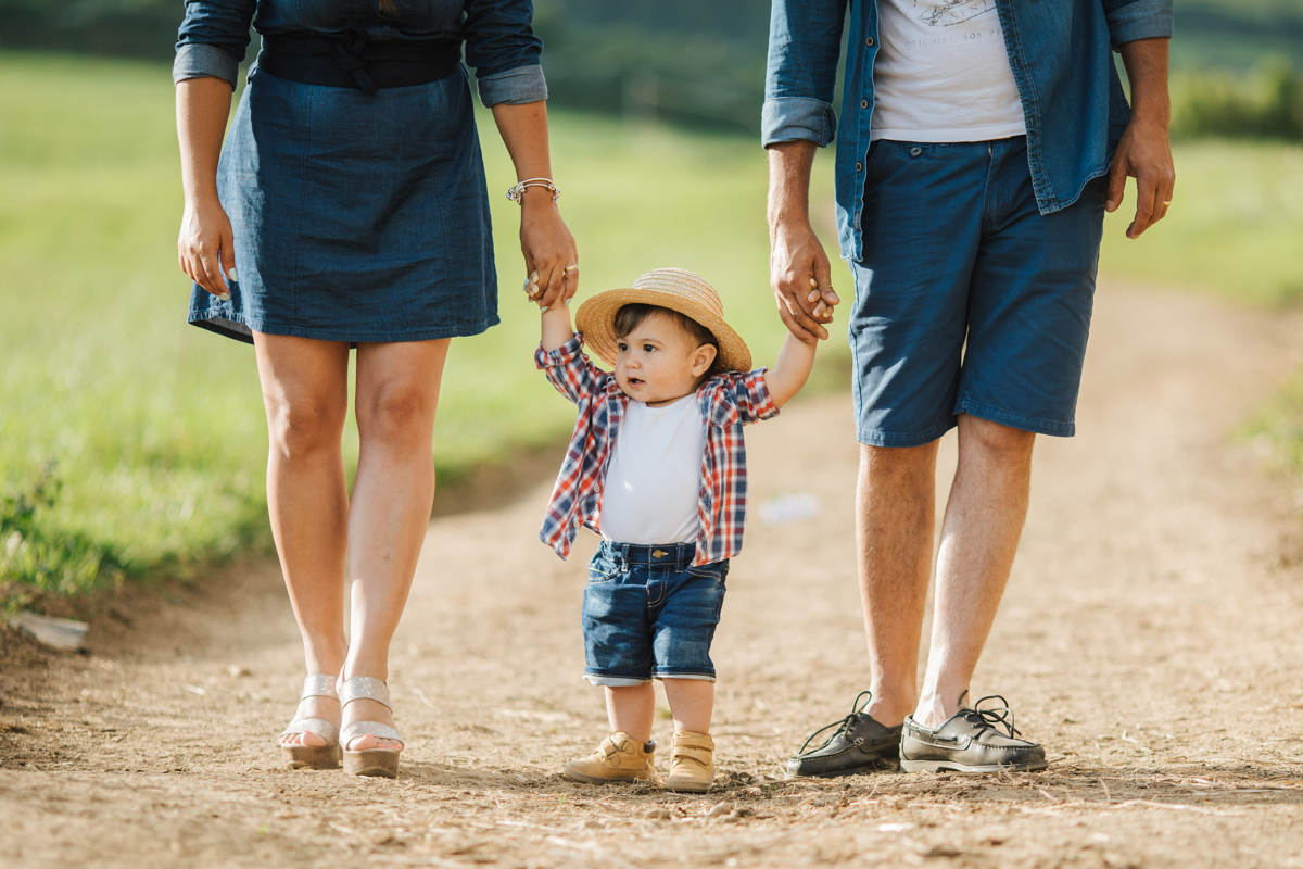 sessão de família nos pastos dos açores