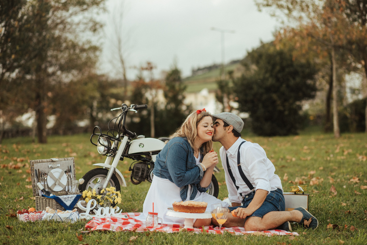 namorando no nosso pic nic